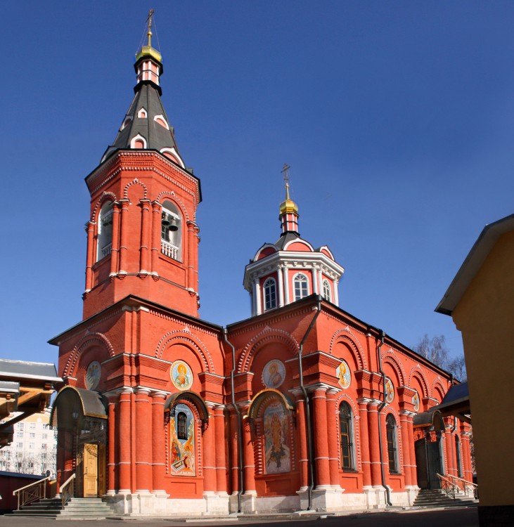 Западное Дегунино. Церковь Бориса и Глеба в Дегунине. фасады