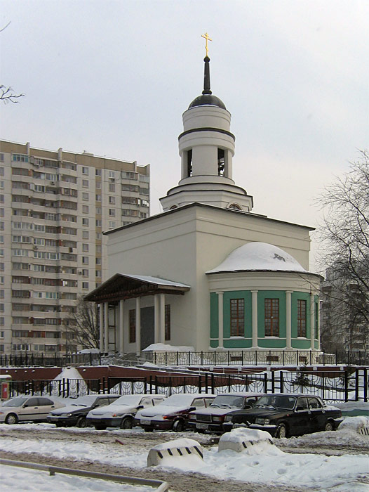 Бескудниковский. Церковь Иннокентия, митрополита Московского в Бескудникове. фасады