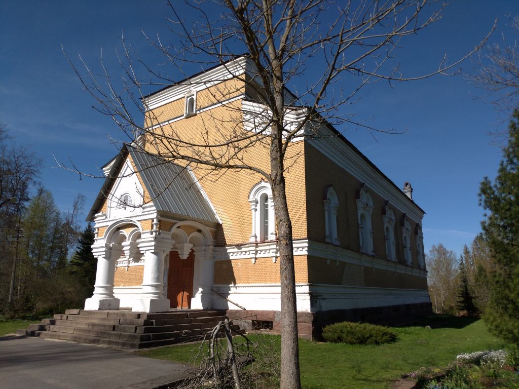 Церковь Николая Чудотворца, Белогорка (Гатчинский район, Ленинградская область). фасады