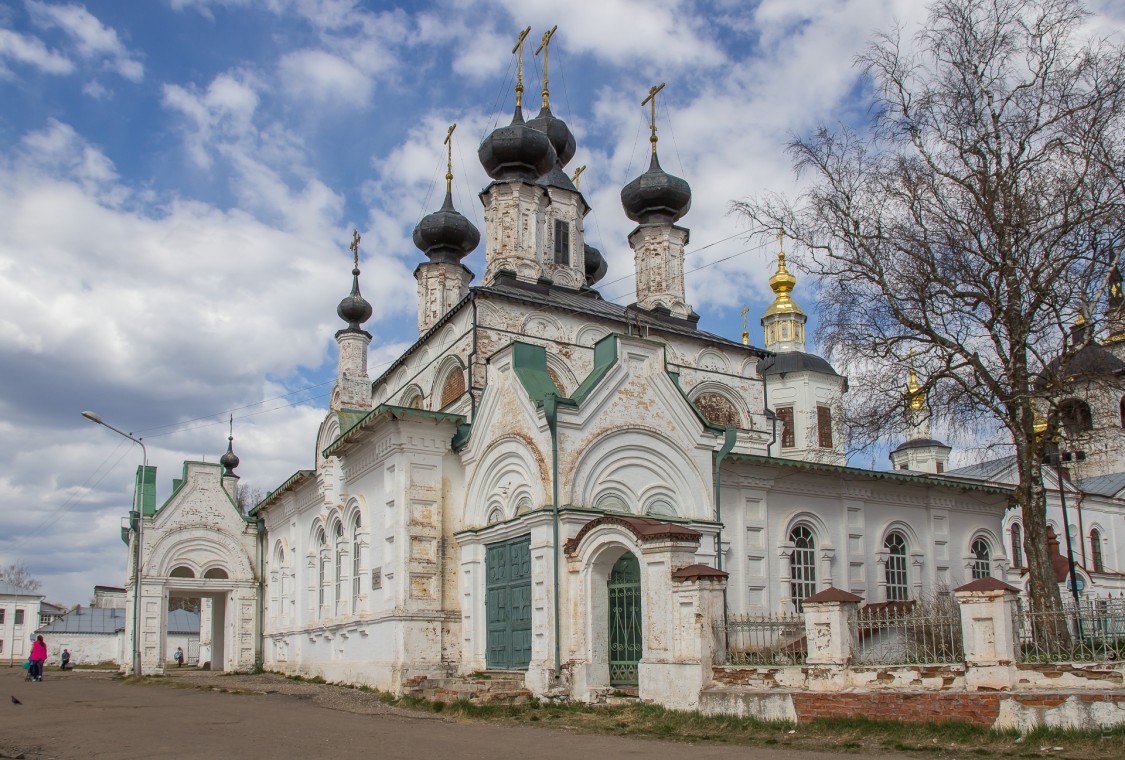 Кафедральный собор Прокопия Устюжского на Соборном дворище, Великий Устюг (Великоустюгский район, Вологодская область). фасады