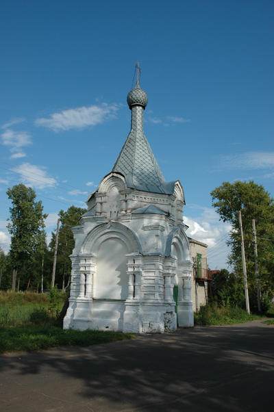 Часовня Александра Невского в память Александра II, Любим (Любимский район, Ярославская область). фасады