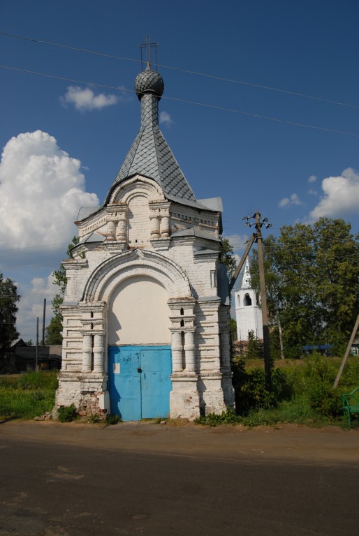 Часовня Александра Невского в память Александра II, Любим (Любимский район, Ярославская область). фасады
