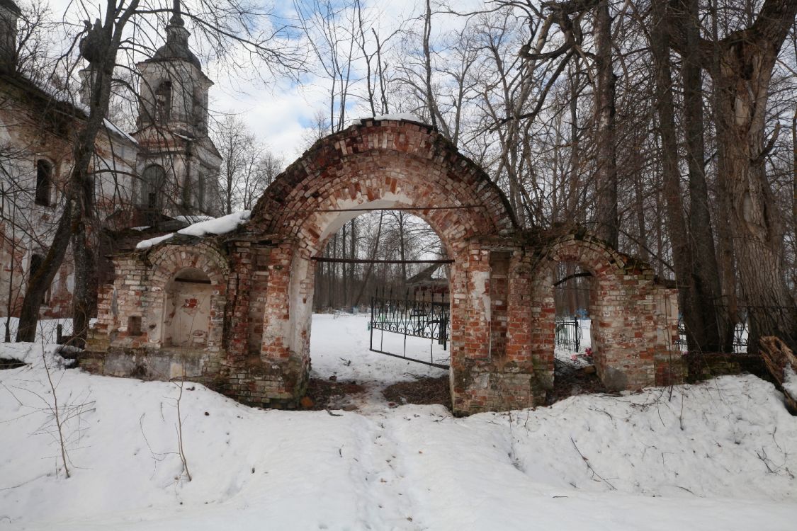 Церковь Воскресения Словущего, Раслово-Монастырское (погост Воскресенский на Горках) (Любимский район, Ярославская область). дополнительная информация