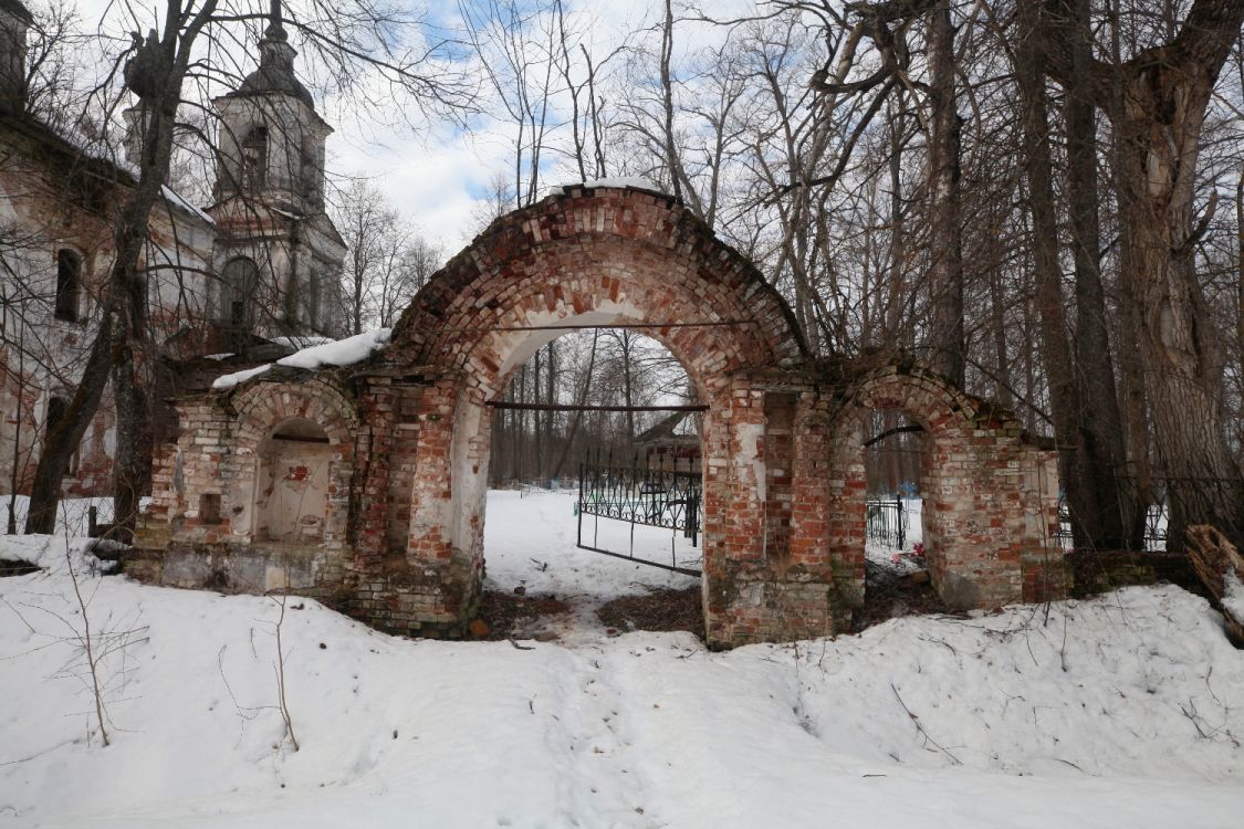 Раслово-Монастырское (погост Воскресенский на Горках). Церковь Воскресения Словущего. дополнительная информация