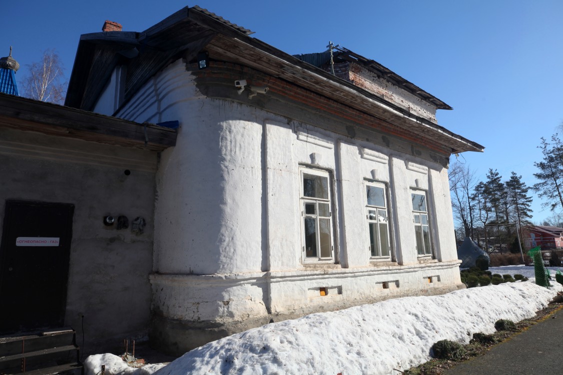 Церковь Успения Пресвятой Богородицы, Пречистое (Первомайский район, Ярославская область). архитектурные детали
