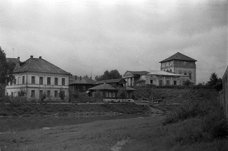Церковь Богоявления Господня, Нерехта (Нерехтский район, Костромская область). архивная фотография, Фотография 1962 года. Источник:https://goskatalog.ru/portal/#/collections?id=28776712