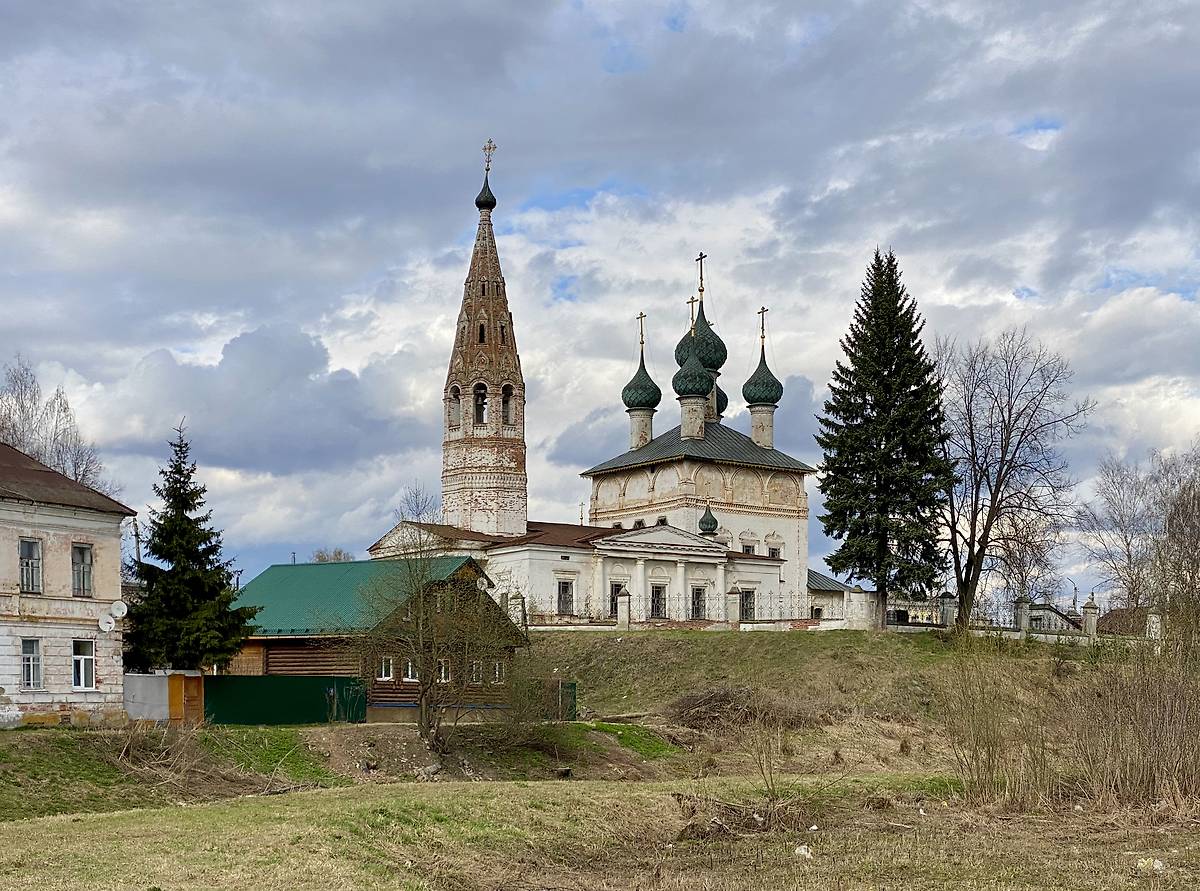 Вид с юго-запада, фасады. Церковь Богоявления Господня, Нерехта (Нерехтский район, Костромская область)