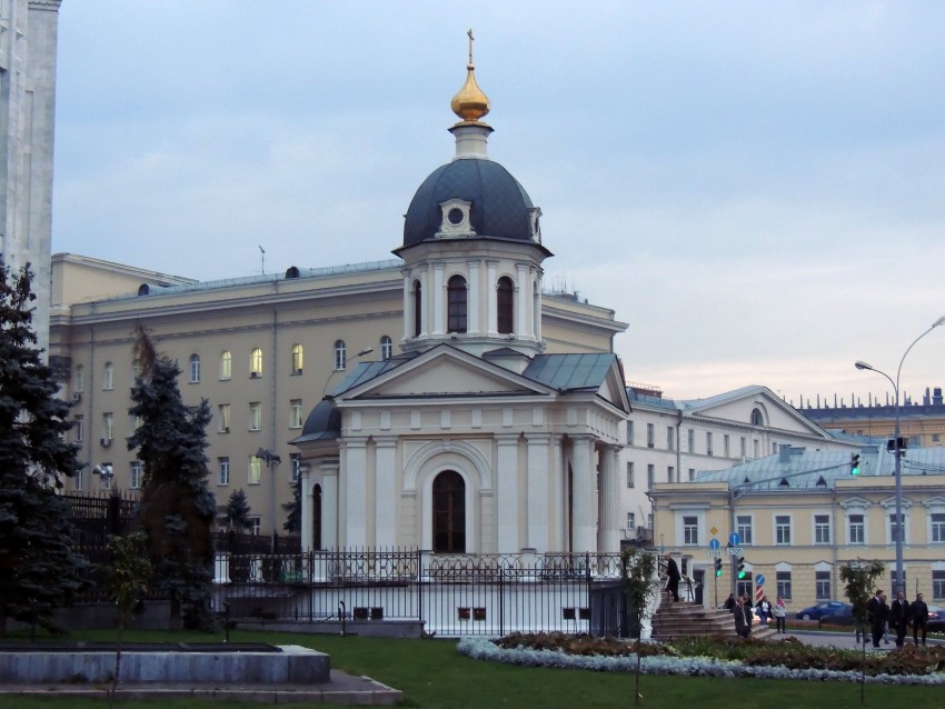 Арбат. Часовня Бориса и Глеба на Арбатской площади. фасады