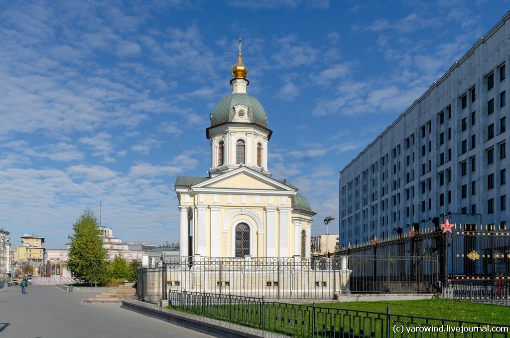 Часовня Бориса и Глеба на Арбатской площади, Арбат (Центральный административный округ (ЦАО), г. Москва). фасады, Южный фасад
