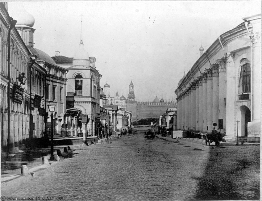 Тверской. Церковь Максима Исповедника (Максима Блаженного) на Варварке. архивная фотография, Фото с сайта pastvu.ru Фото 1886 г.