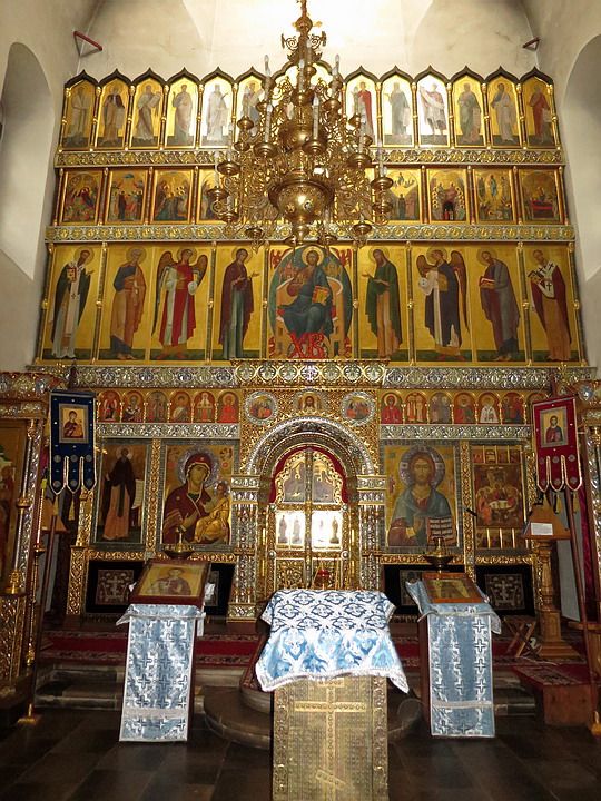 Церковь Троицы Живоначальной в Хохлах, Басманный (Центральный административный округ (ЦАО), г. Москва). интерьер и убранство