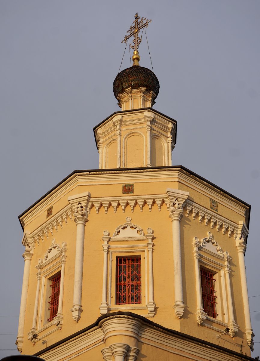 Церковь Троицы Живоначальной в Хохлах, Басманный (Центральный административный округ (ЦАО), г. Москва). архитектурные детали