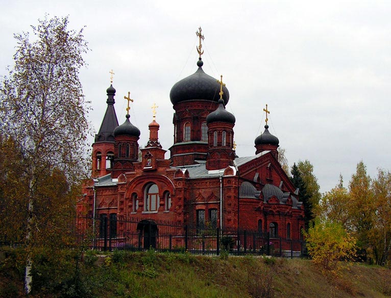 Церковь Илии Пророка в Изварине, Изварино (Новомосковский административный округ (НАО), г. Москва). фасады