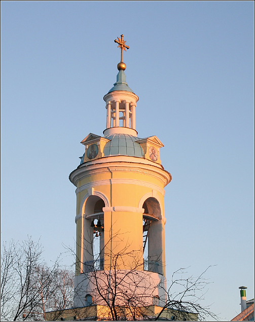 Церковь Покрова Пресвятой Богородицы, Петровское (Наро-Фоминский городской округ, Московская область). архитектурные детали