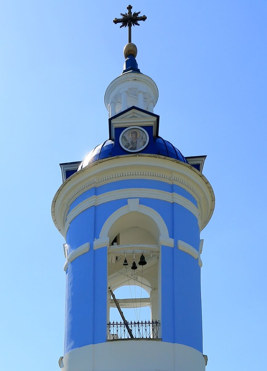 Церковь Покрова Пресвятой Богородицы, Петровское (Наро-Фоминский городской округ, Московская область). архитектурные детали