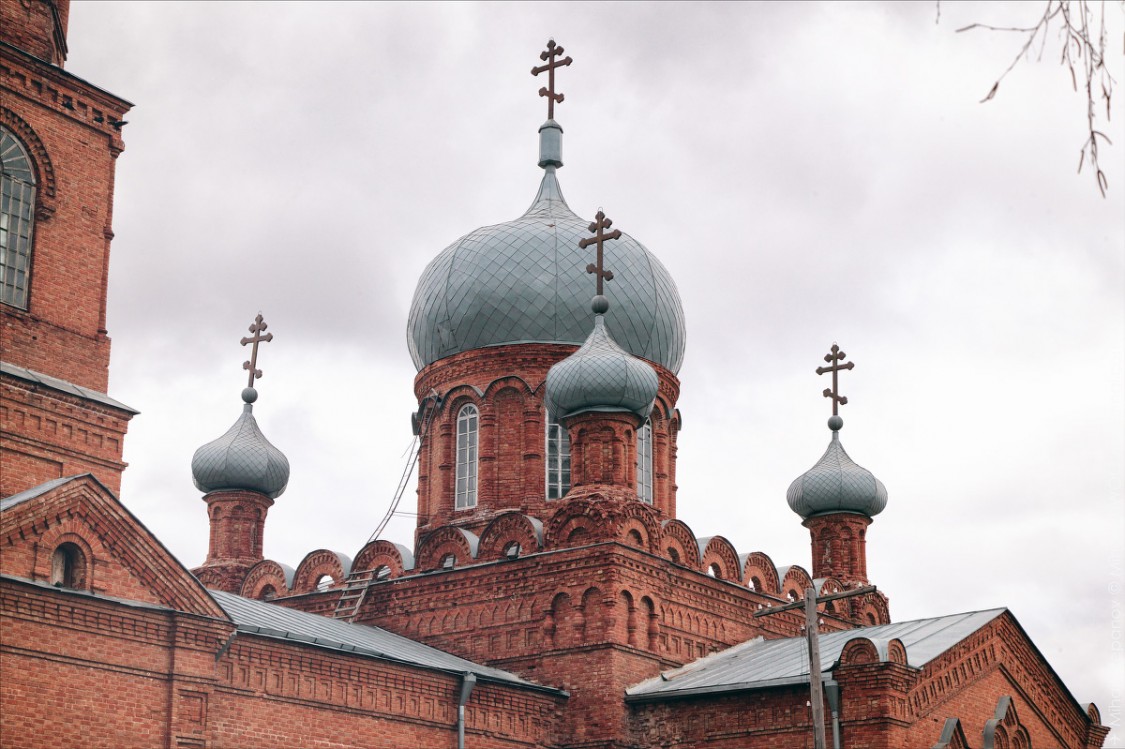 Церковь Покрова Пресвятой Богородицы, Краснохолм (Оренбург, город, Оренбургская область). архитектурные детали