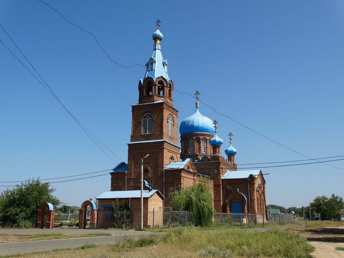 Церковь Покрова Пресвятой Богородицы, Краснохолм (Оренбург, город, Оренбургская область). фасады