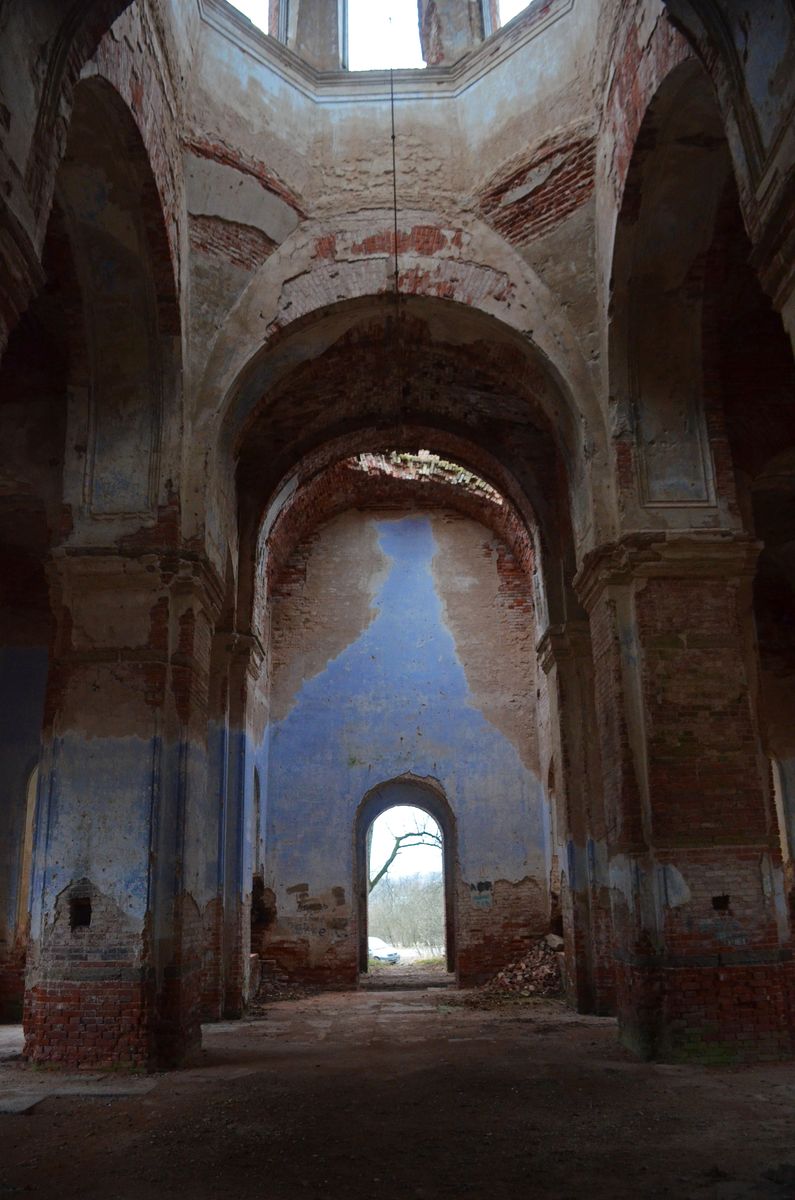 Церковь Покрова Пресвятой Богородицы, Югостицы (Лужский район, Ленинградская область). интерьер и убранство