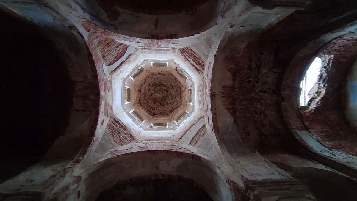 Церковь Покрова Пресвятой Богородицы, Югостицы (Лужский район, Ленинградская область). интерьер и убранство