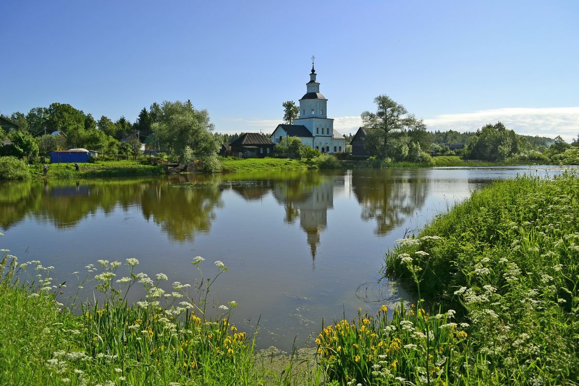 Церковь Сергия Радонежского, Могутово (Наро-Фоминский городской округ, Московская область). общий вид в ландшафте