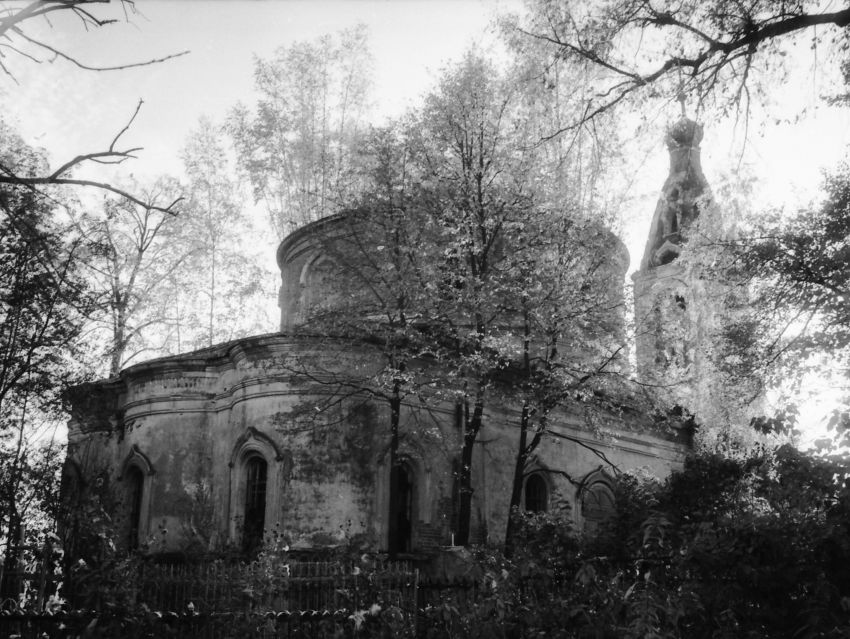 Белоусово. Церковь Михаила Архангела. архивная фотография