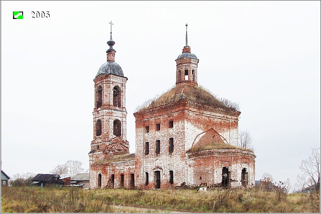 Ильинское. Церковь Иоанна Богослова. фасады, Общий вид с юго-востока