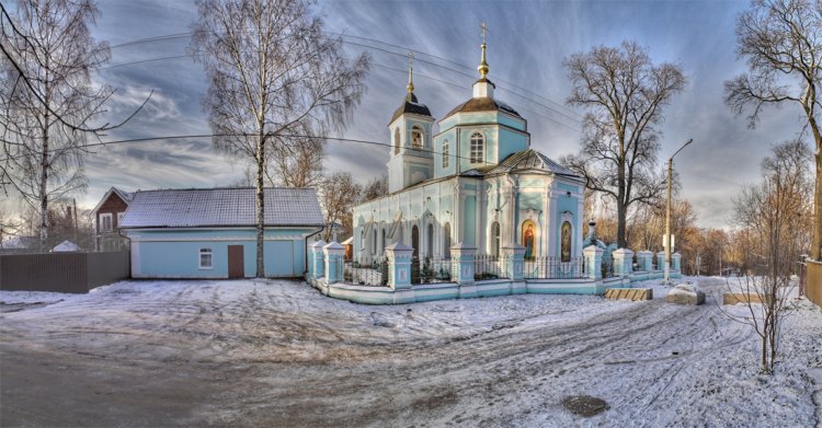 Церковь Казанской иконы Божией Матери в Подлипичье, Дмитров (Дмитровский городской округ, Московская область). общий вид в ландшафте