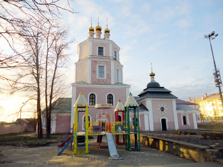 Церковь Казанской иконы Божией Матери, Гагарин (Гагаринский район, Смоленская область). фасады
