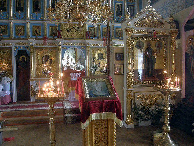 Церковь Георгия Победоносца в Новосёлках, Ивантеевка (Пушкинский район и гг. Ивантеевка, Королёв, Московская область). интерьер и убранство, Иконостас конца XIX века