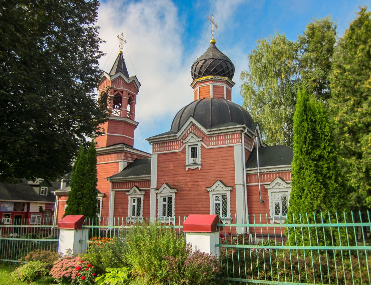 Церковь Георгия Победоносца в Новосёлках, Ивантеевка (Пушкинский район и гг. Ивантеевка, Королёв, Московская область). фасады