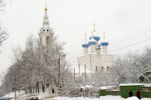 Пушкино. Церковь Николая Чудотворца. общий вид в ландшафте