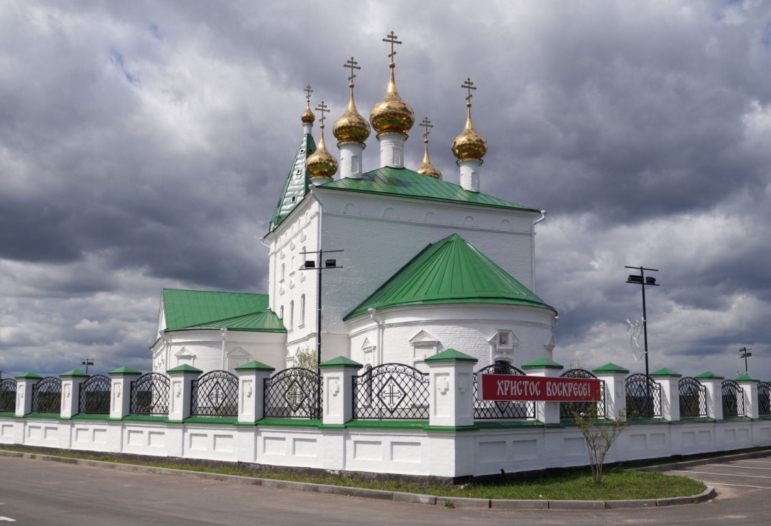 Великово. Церковь Благовещения Пресвятой Богородицы. фасады, Вид с юго-востока