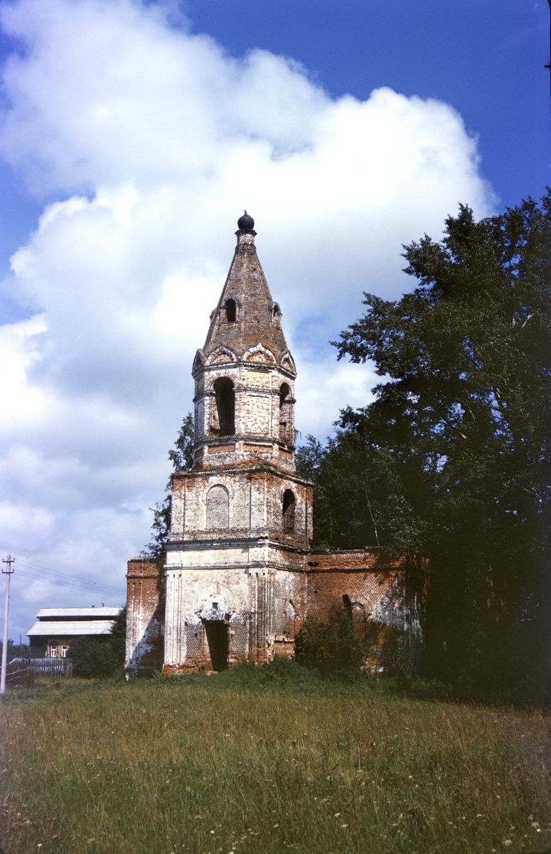 фасады. Церковь Боголюбской иконы Божией Матери, Хватачево (Ковровский район и г. Ковров, Владимирская область)