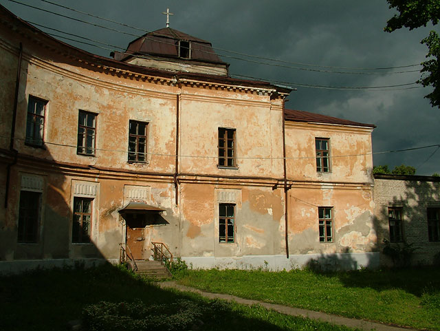 Смоленское. Церковь Успения Пресвятой Богородицы. фасады