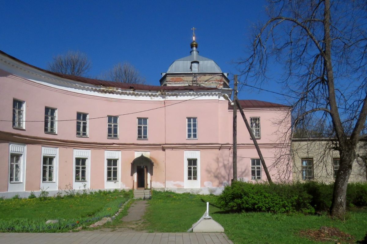 Смоленское. Церковь Успения Пресвятой Богородицы. фасады