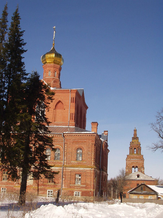 Серафимо-Понетаевский монастырь, Понетаевка (Шатковский район, Нижегородская область). фасады, Главка поставлена над той частью монастырского корпуса, где сейчас находится скит и можно увидеть чудотворную икону 