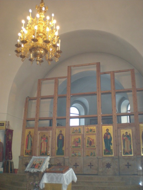 Церковь Николая Чудотворца, Ушаки (Тосненский район, Ленинградская область). интерьер и убранство