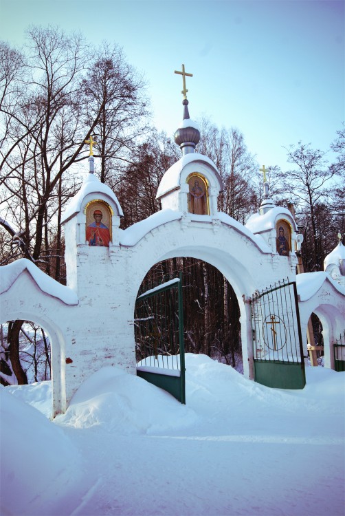 Арбузово. Церковь Троицы Живоначальной. дополнительная информация