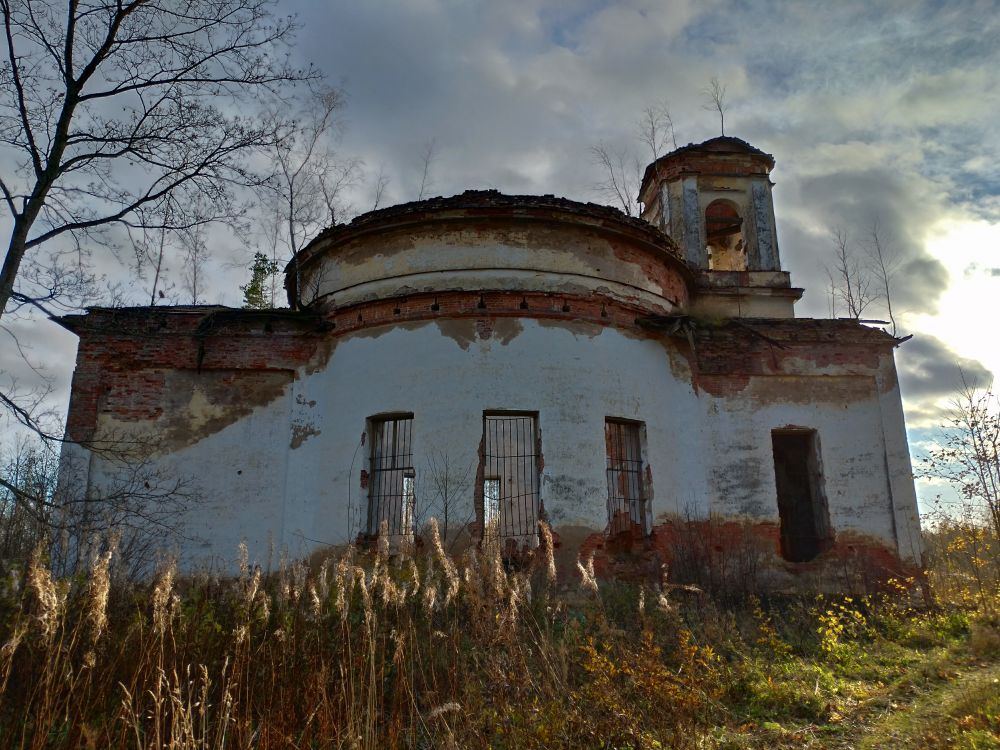 Церковь Николая Чудотворца, Верола (Кировский район, Ленинградская область). фасады