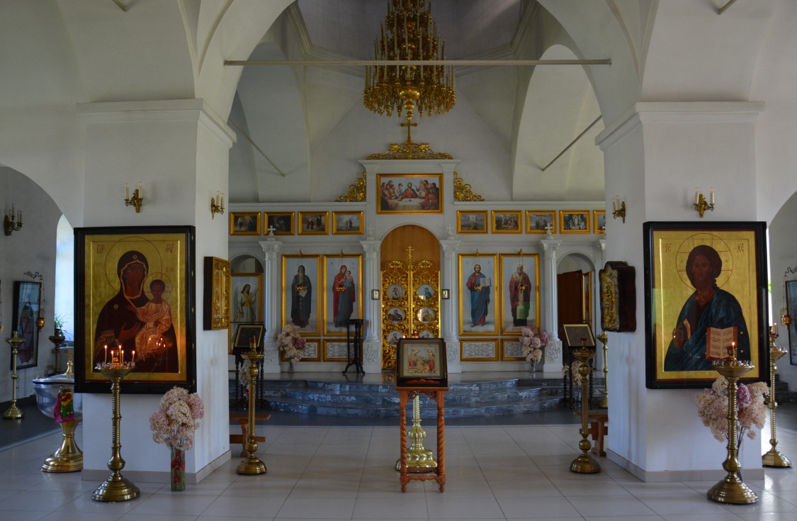 Церковь Николая Чудотворца, Кобона (Кировский район, Ленинградская область). интерьер и убранство
