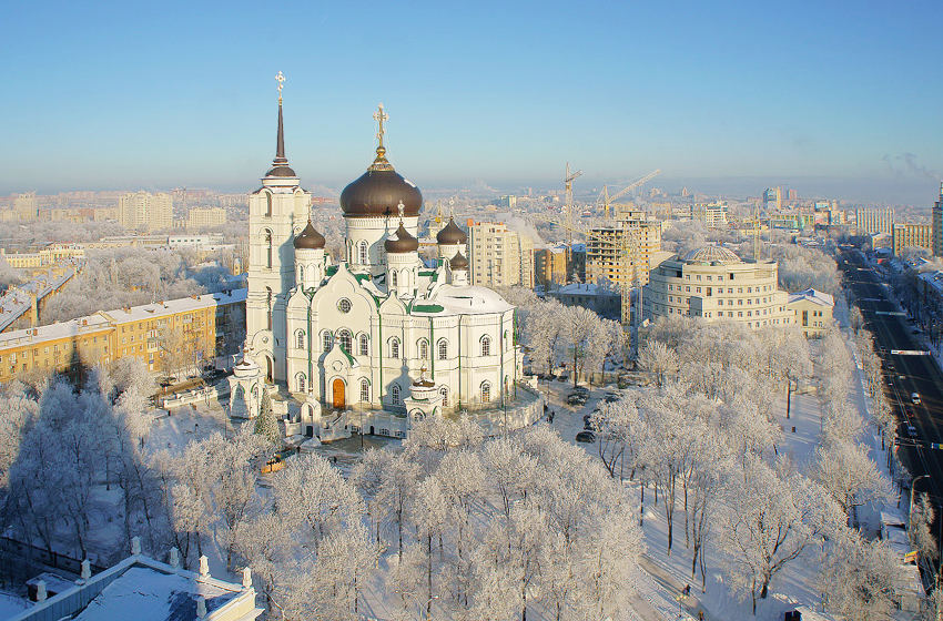 Кафедральный собор Благовещения Пресвятой Богородицы, Воронеж (Воронеж, город, Воронежская область). общий вид в ландшафте