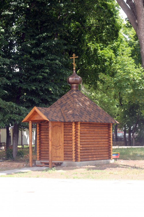 Кафедральный собор Благовещения Пресвятой Богородицы, Воронеж (Воронеж, город, Воронежская область). дополнительная информация, новая часовенка у собора