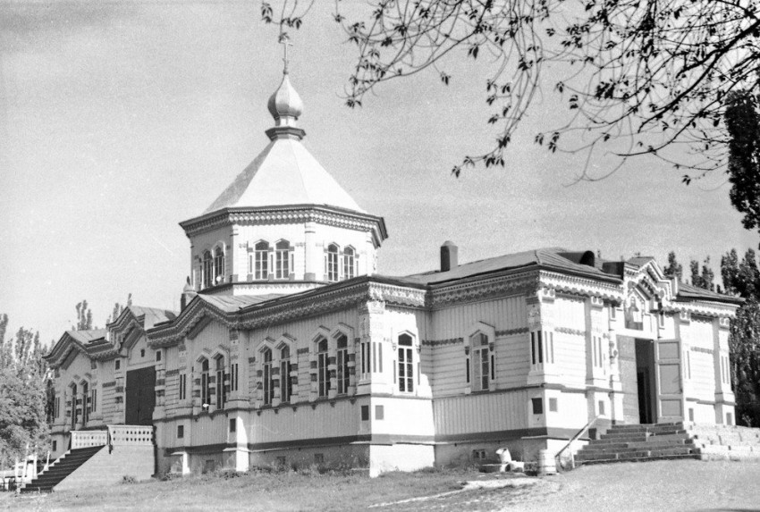Церковь Троицы Живоначальной, Каракол (Кыргызстан, Прочие страны). архивная фотография