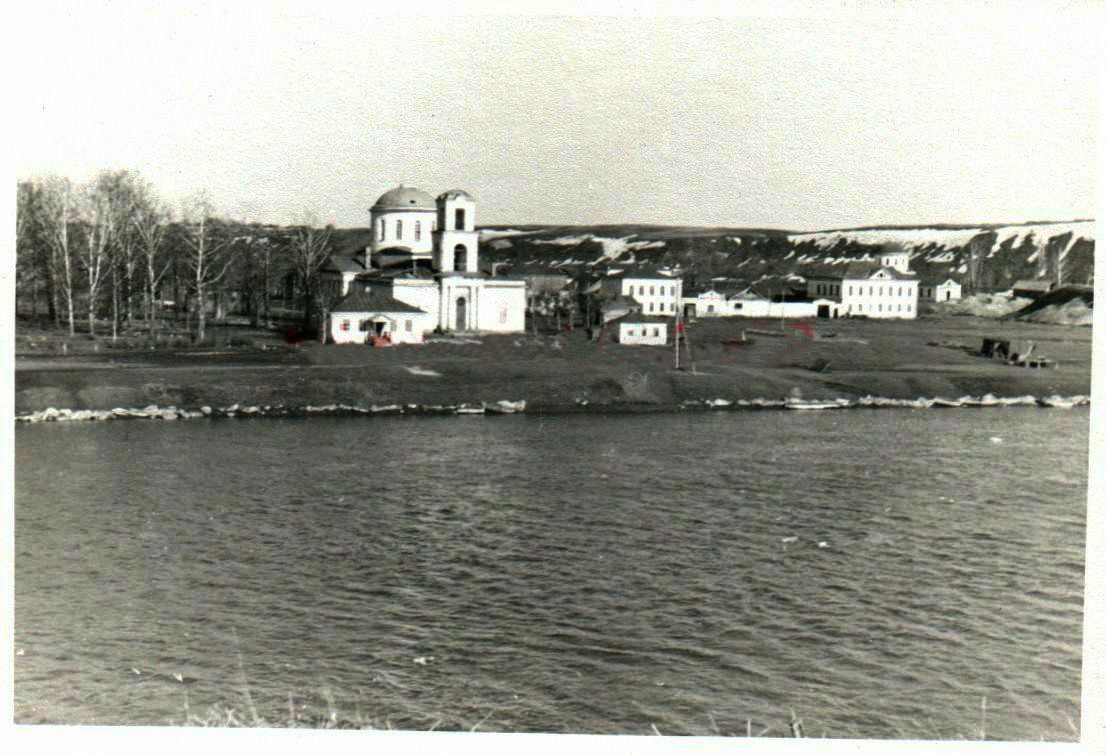 Собор Успения Пресвятой Богородицы, Зубцов (Зубцовский район, Тверская область). архивная фотография, Фото 1942 г. с аукциона e-bay.de