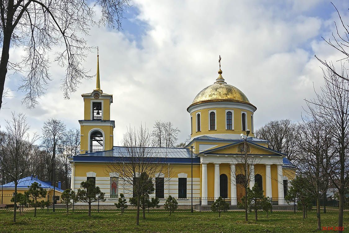 Собор Успения Пресвятой Богородицы, Зубцов (Зубцовский район, Тверская область). фасады