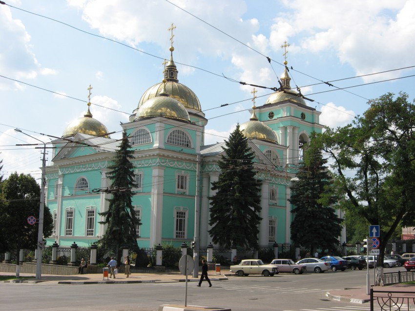 Белгород. Кафедральный собор Спаса Преображения. фасады, Общий вид с северо-востока