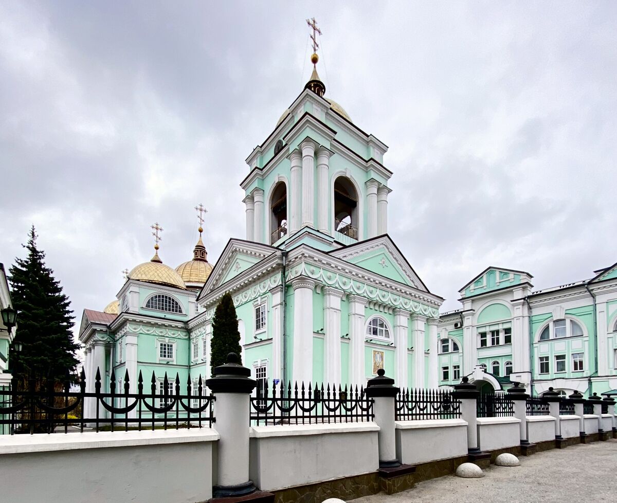 Белгород. Кафедральный собор Спаса Преображения. фасады, Вид с северо-запада