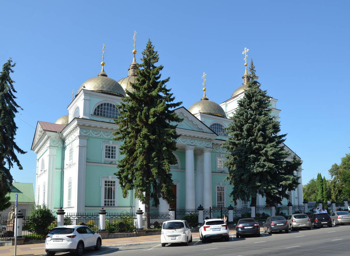 Кафедральный собор Преображения Господня, Белгород (Белгород, город, Белгородская область). фасады