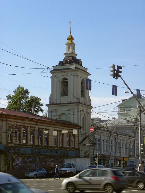 Колокольня церкви Усекновения главы Иоанна Предтечи в Казённой Слободе, Басманный (Центральный административный округ (ЦАО), г. Москва). фасады
