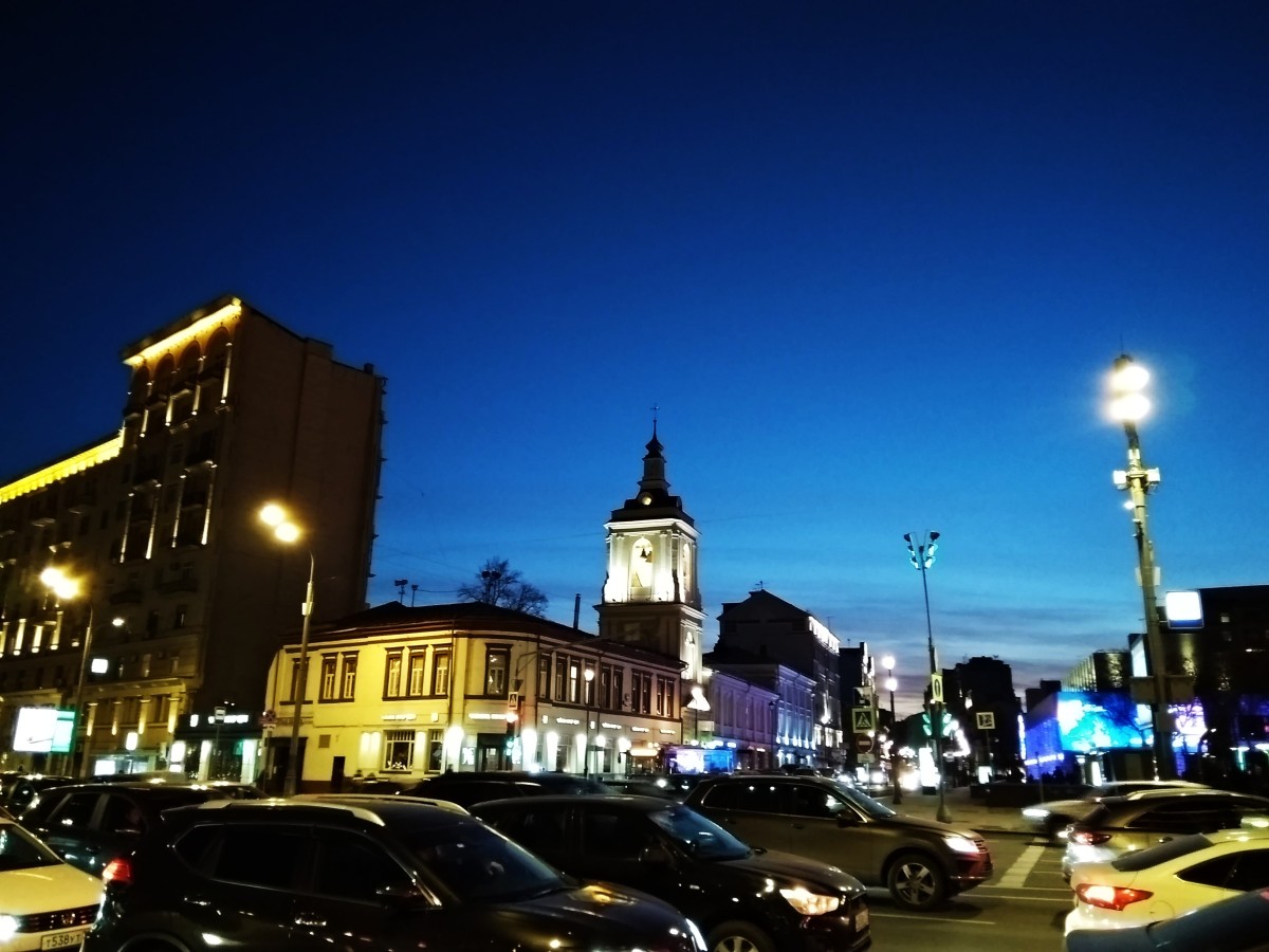 Колокольня церкви Усекновения главы Иоанна Предтечи в Казённой Слободе, Басманный (Центральный административный округ (ЦАО), г. Москва). художественные фотографии